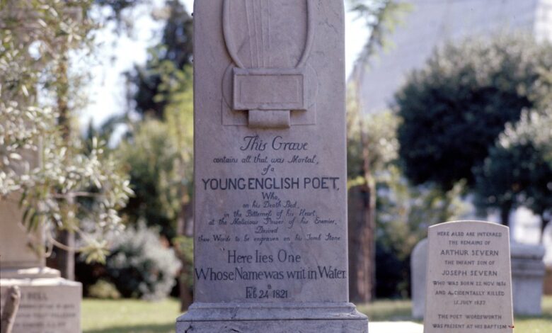 «هنا رفات من كتب اسمه بماء».. جون كيتس شاعر إنجليزي حمل الألم