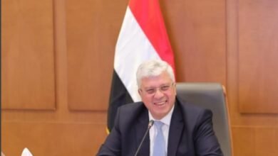 وزير التعليم العالي يوضح حقيقة السنة التدريبية السادسة لخريجي طلاب صيدلة فارم دي