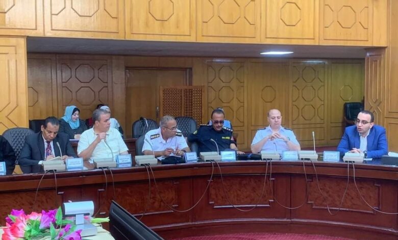 اجتماع تنسيقي لاستعدادات الدورة 24 لمهرجان الإسماعيلية للفنون الشعبية