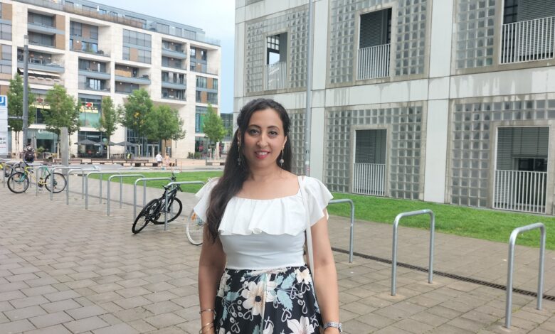 أميرة عزت تشارك برواية «في جسدي رجل » في معرض النيابة العامة الدولي للكتاب بطرابلس