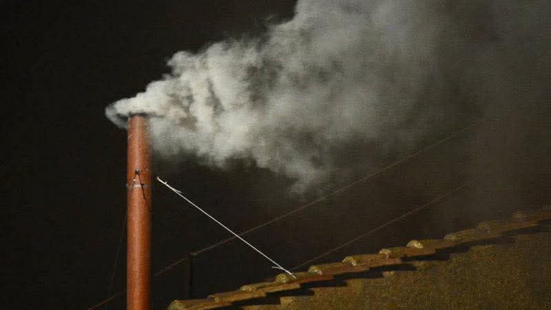 Adeeb jawad write:White Smoke… The Breath of Hope over the Vatican
