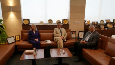 الجامعة المصرية اليابانية تبحث مع السفارة الفرنسية آفاق التعاون الأكاديمي والبحثي