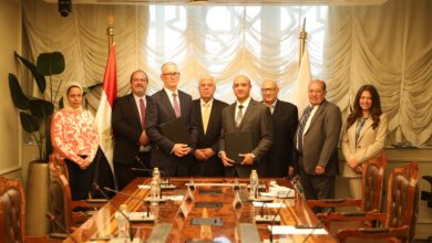 وزير التعليم العالي يشهد توقيع اتفاقية شراكة إستراتيجية بين مؤسسة الجامعات الكندية وجامعة أنجليا روسكين البريطانية