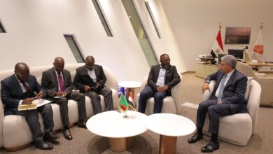 وزير السياحة والآثار يواصل سلسلة لقاءاته مع الوزراء ورؤساء الوفود المشاركين في افتتاح المتحف المصري