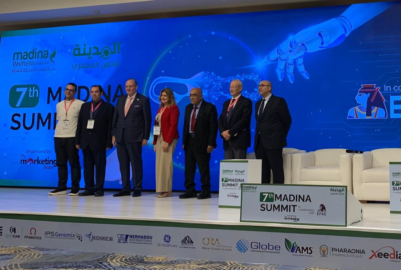 فى مؤتمر المدينة السابع عن استخدامات الذكاء الاصطناعي فى الحقن المجهرى