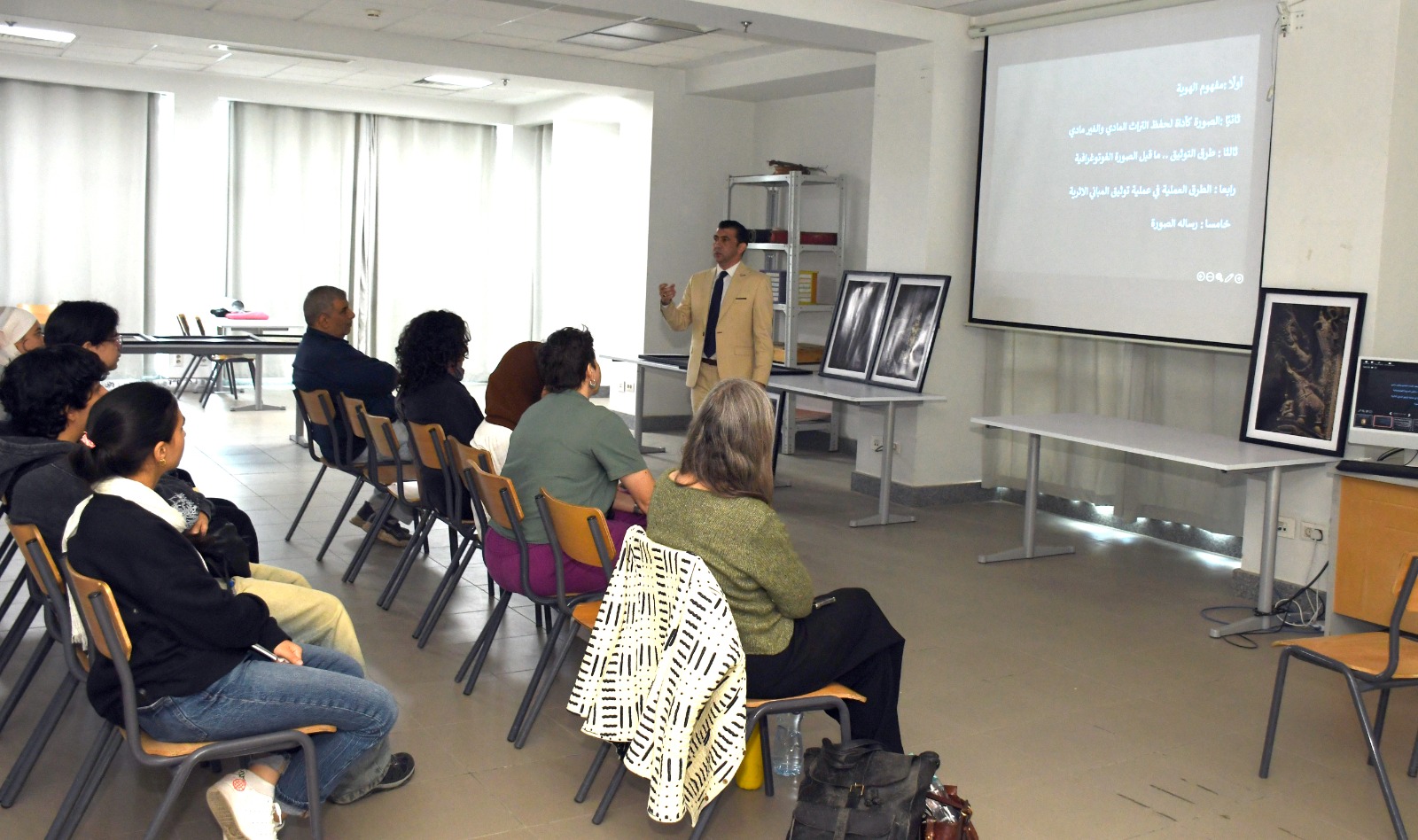 لجامعة الالمانية بالقاهرة تنظم محاضرة عن فن الترميم والتوثيق الفوتوغرافية