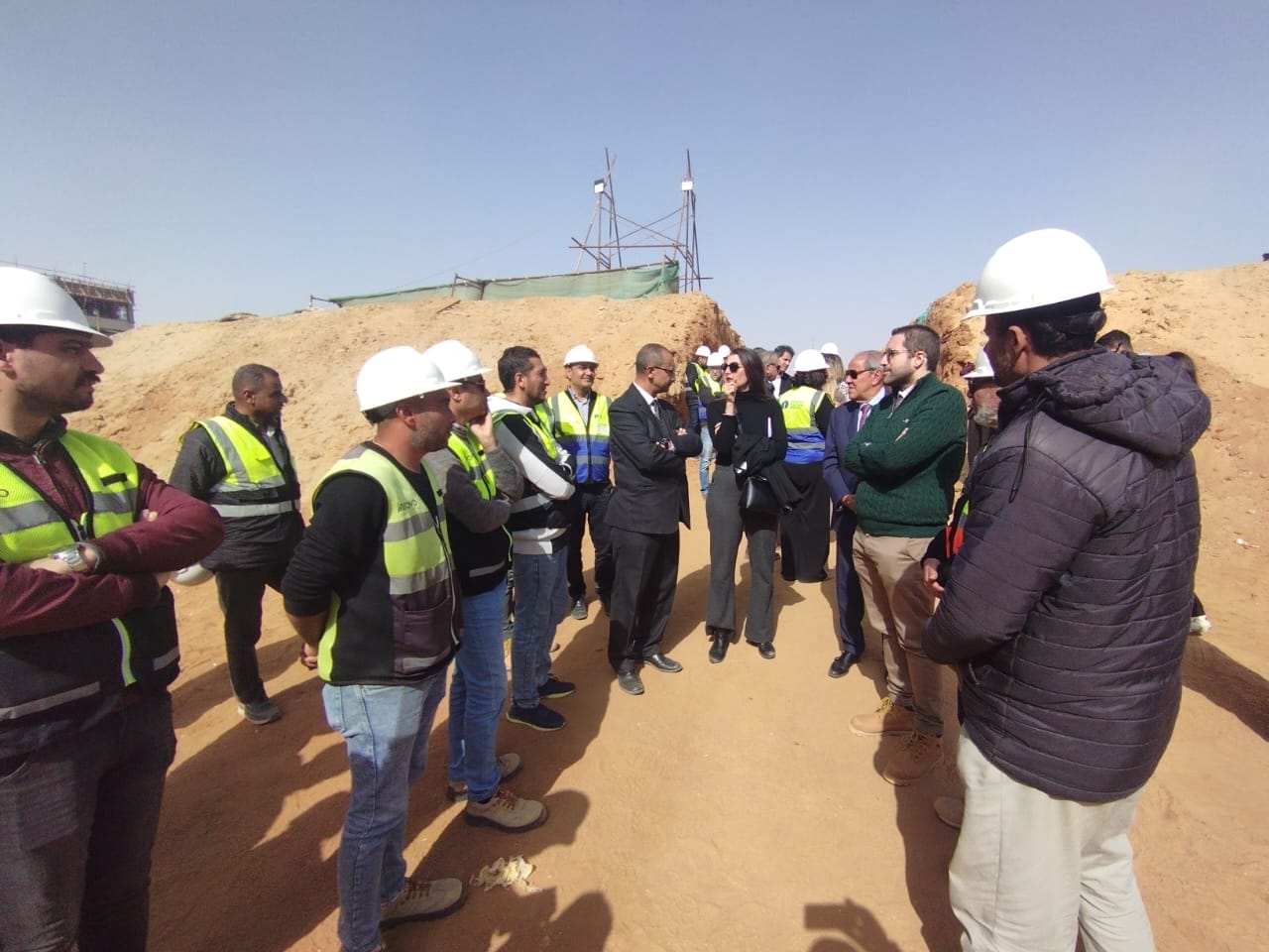 التعليم العالي في زيارة ميدانية لمشروع الحرم الجامعي الجديد للجامعة الفرنسية