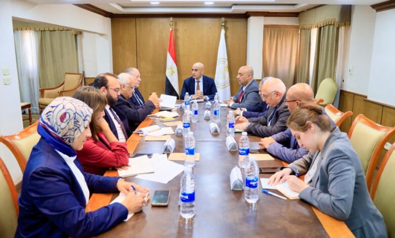 وزير التعليم يبحث مع وفد بنك التعمير الألماني سبل التطوير 