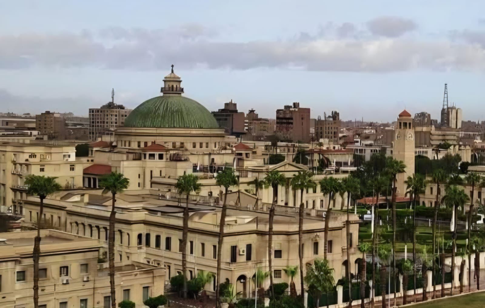 جامعة القاهرة تقود المشهد البحثي المصري .. ريادة علمية تتصدر 25 مجالًا وتدعم رؤية الدولة نحو اقتصاد المعرفة