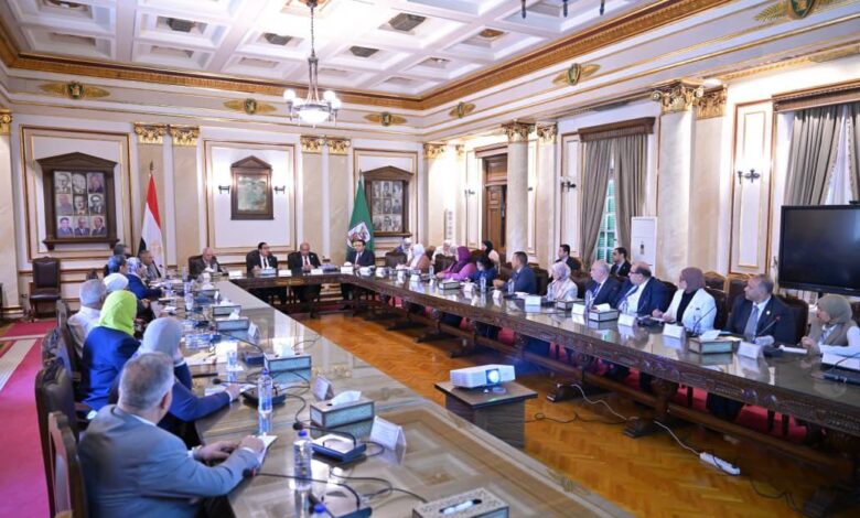 رئيس جامعة القاهرة يعلن عن تنظيم ملتقى توظيف ١٩ إبريل المقبل