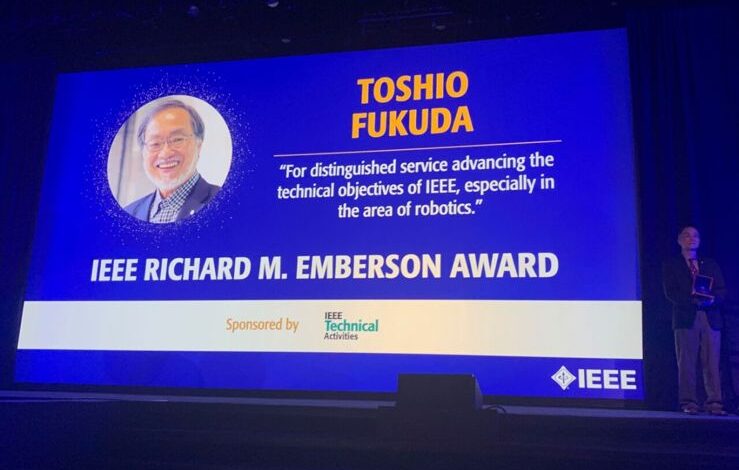 عمرو عدلي يهنئ نائبه "توشيو فوكودا" لفوزه بجائزة IEEE Richard Emberson Award