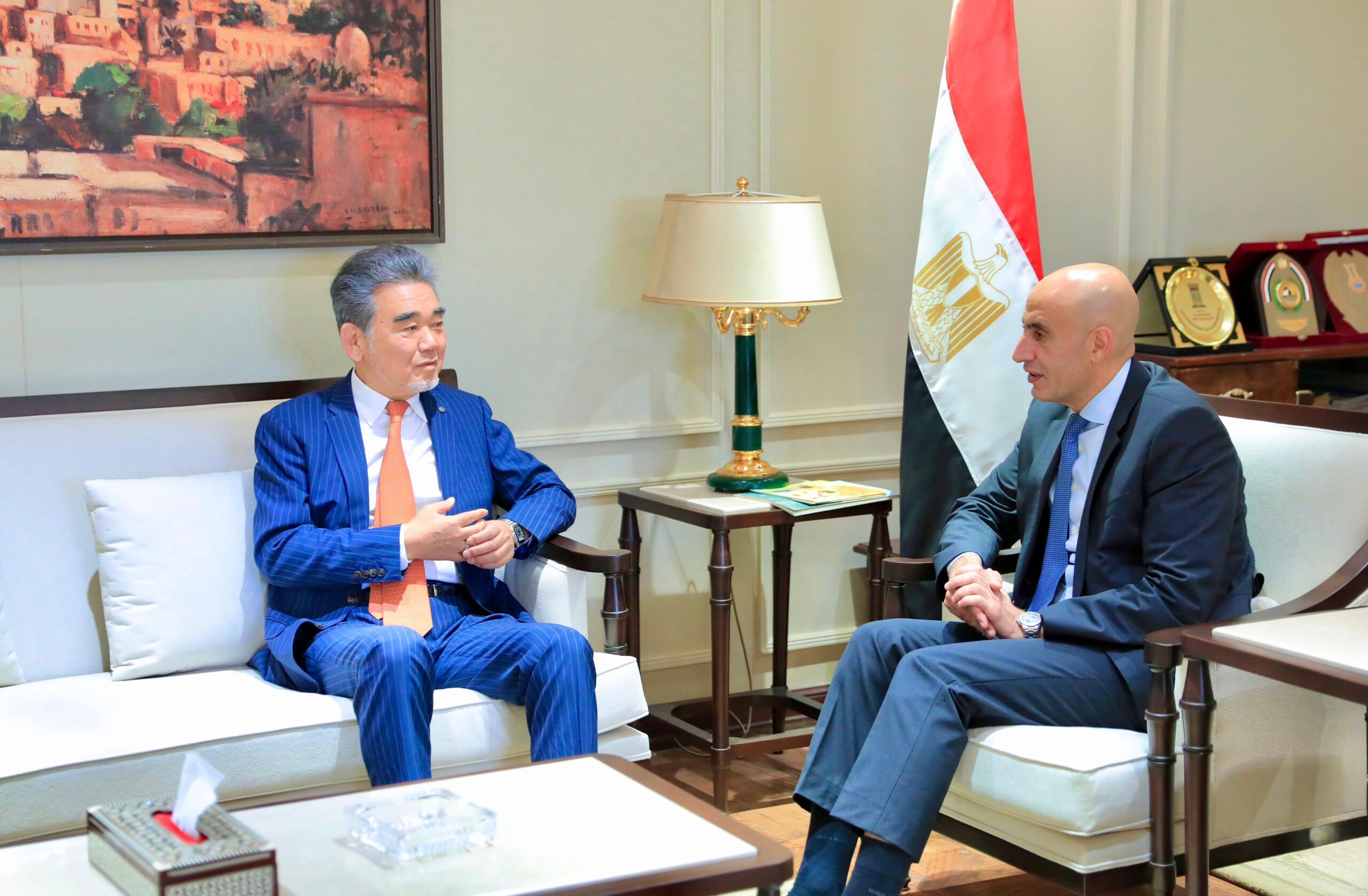 وزير التعليم يستقبل رئيس جامعة هيروشيما لبحث التعاون في تنفيذ منهج "الثقافة المالية" لطلاب المرحلة الثانوية