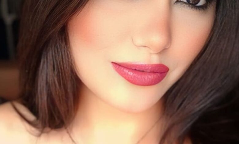 "شيء ما سيحدث" خاطرة للكاتبة إيمان صلاح