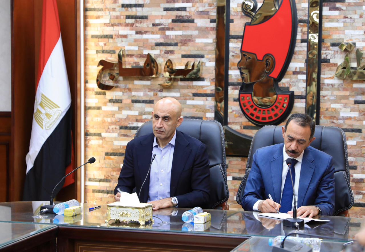 الوزير محمد عبداللطيف: امتتحانات الثانوية العامة تحت المتابعة اللحظية.. والانضباط داخل اللجان خط أحمر