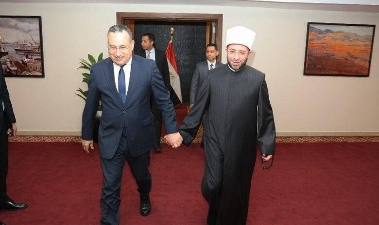 وزيرا الأوقاف والتعليم العالي يبحثان تعزيز الوعي وترسيخ القيم الإيجابية وتوظيف البحث العلمي في تطوير الخطاب الدعوي